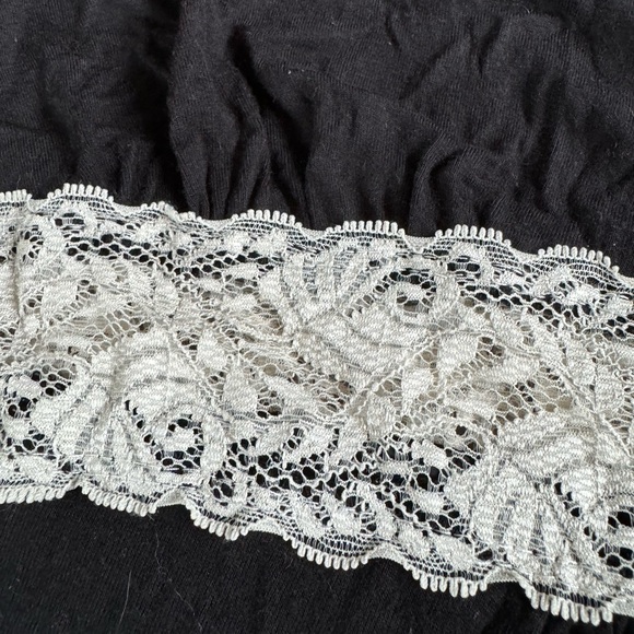 Vintage Nicole Miller long nightgown. EUC - Picture 3 of 10